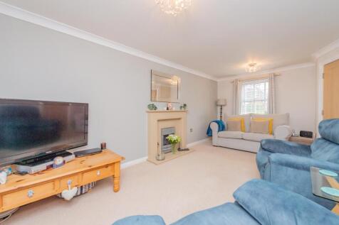 Livng room - Matt Bowyer Ewemove Whitchurch and Na