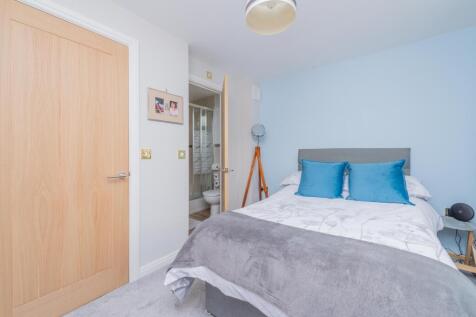 Bedroom 2 - Matt Bowyer Ewemove Whitchurch and Nan
