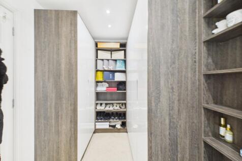 Fitted Dressing Rm