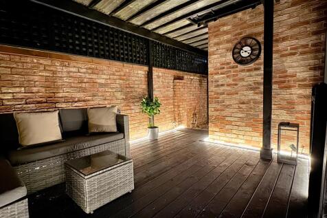 decking_night