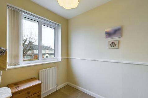 CAM02386G0-PR0112-STILL006