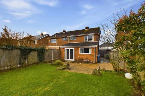 CAM02386G0-PR0112-STILL023