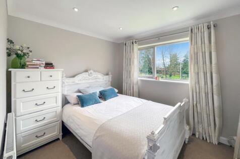 Bedroom5