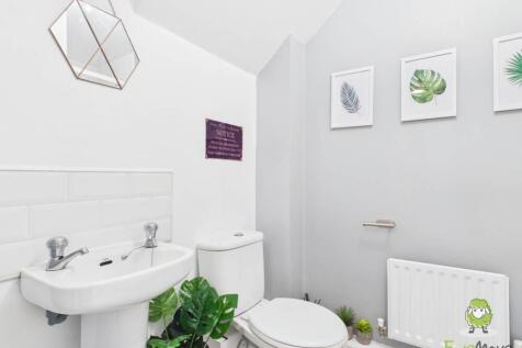 Downstairs WC Emily Dimelow Ewemove Whitchurch and