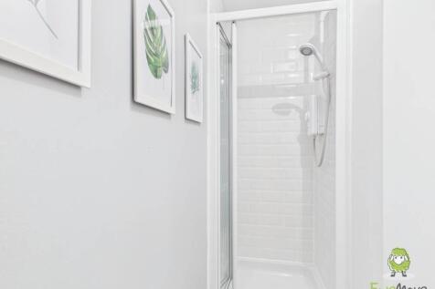 Downstairs Shower Emily Dimelow Ewemove Whitchurch