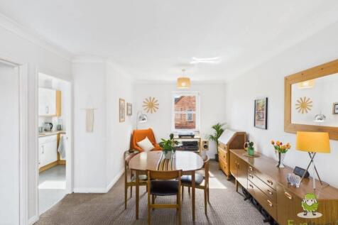 Dining Room. Emily Dimelow Ewemove Whitchurch and 