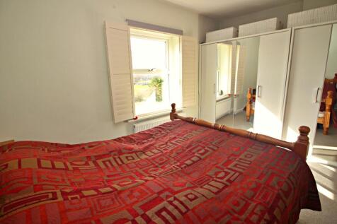 Main Bed with Robes