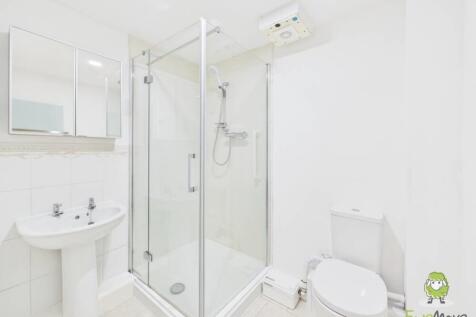 Bathroom - Emily Dimelow Ewemove Whitchurch and Na