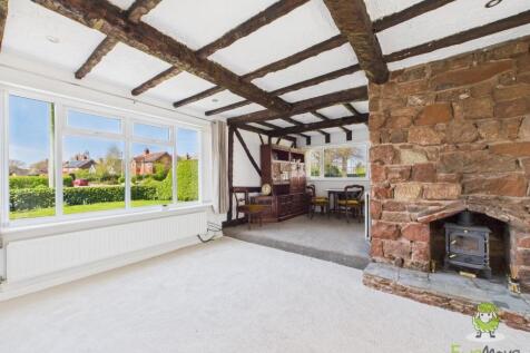 Living room Charlotte Thomasson Ewemove Whitchurch