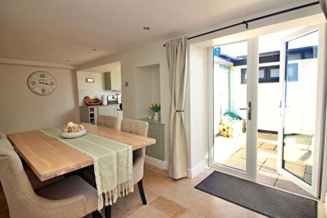 Dining Room to Kitchen