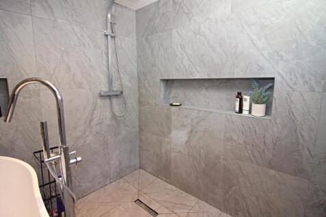 Wet Room Shower