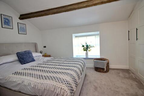 Main Double Bedroom