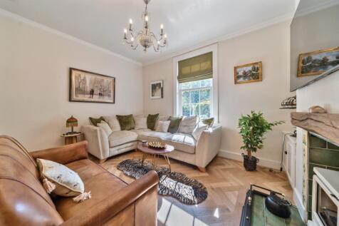 EweMove Sale 3 Rutland Lane 