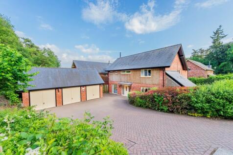Front EmilyDimelowEwemoveWhitchurchandNantwich