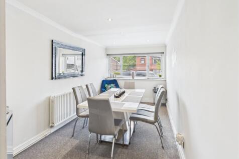 Dining Rm