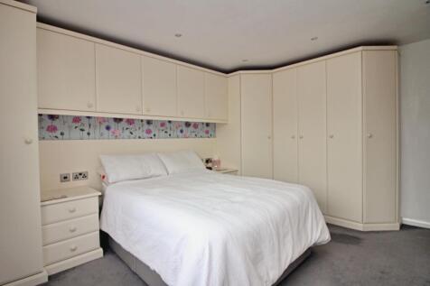 Double Bedroom 1