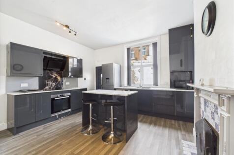 Dining Kitchen 3