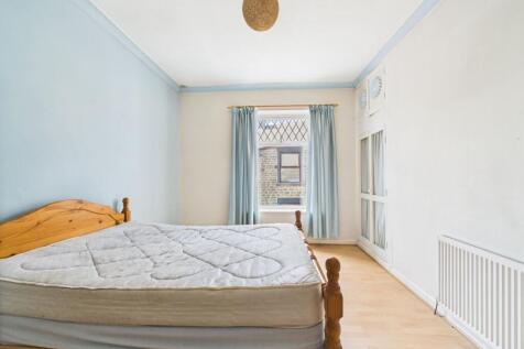Double Bedroom 1