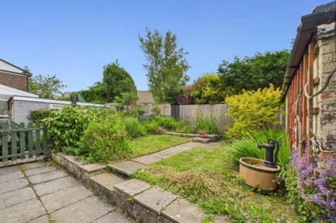 Enclosed Rear Garden