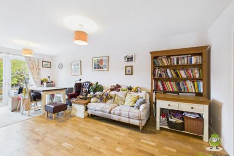 Living Room - Charlotte Thomasson Ewemove Whitchu