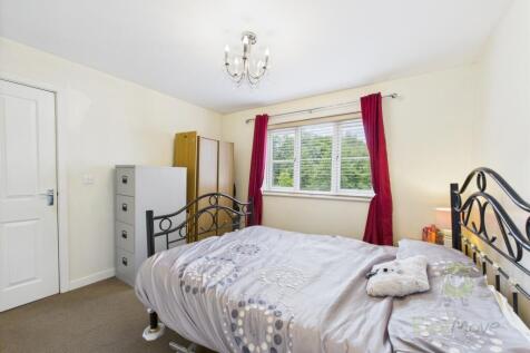 Bedroom 1b