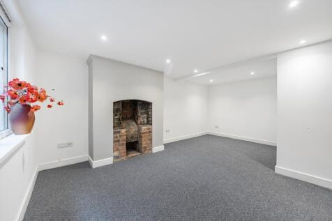 Basement - EweMove Estate Agents