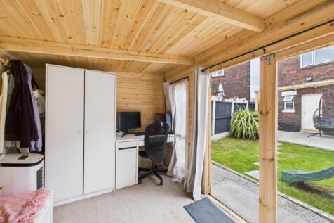 Outbuilding