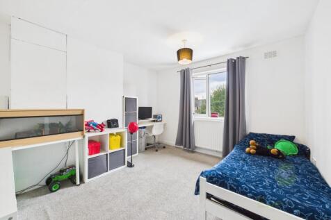Double bedroom 2