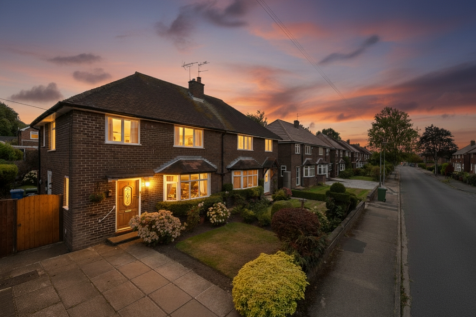 104 Old Meadow Lane - EweMove