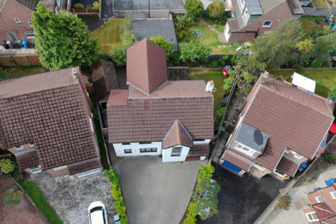 Overhead - Drone Footage - Evesham Grove Sale - Ew
