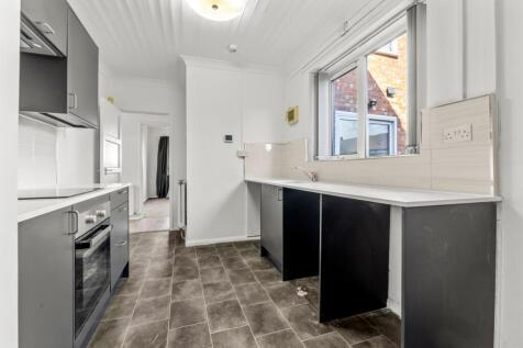 Kitchen - 5 Swithin Road - EweMove Sale