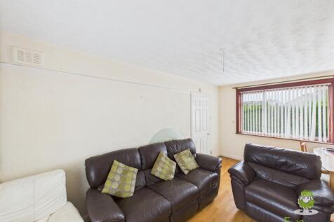 CAM02463G0-PR0077-STILL003