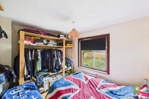 CAM02463G0-PR0077-STILL014