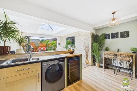 Brec Bar EmilyDimelowEwemoveWhitchurchandNantwich