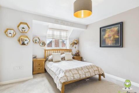 Master Bedroom EmilyDimelowEwemoveWhitchurchandNan