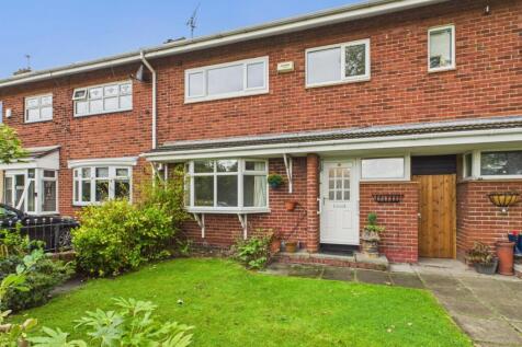 CAM02386G0-PR0146-STILL035