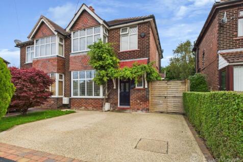 CAM04077G0-PR0056-STILL013