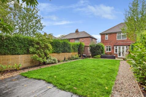 CAM04077G0-PR0056-STILL018