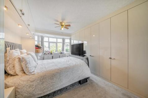 1372250-10-68ff756e28589