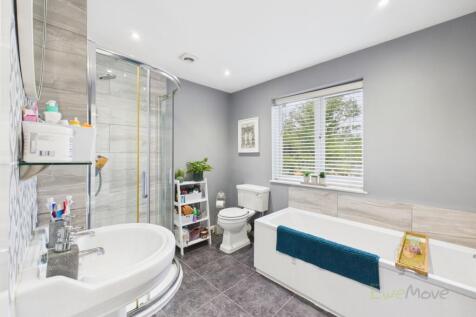 CAM05477G0-PR0012-STILL023