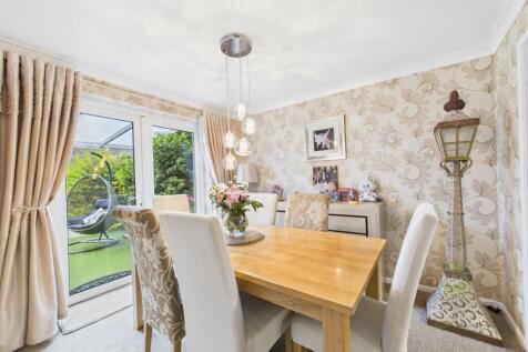 CAM05477G0-PR0013-STILL016