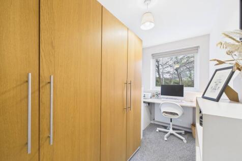 fa759e71d6704f3eb63825aae13ec09b_80_CAM02093G0-PR0