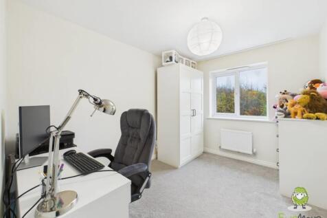 Bedroom 1 EmilyDimelowEwemoveWhitchurchandNantwich