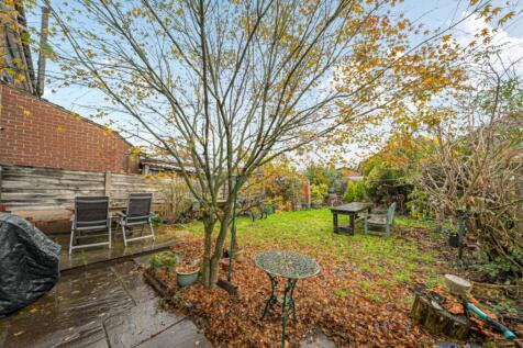 Rear Garden - EweMove Sale