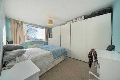 1382487-4-6926e04a56eb8-ARW-1