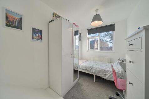 1382487-10-6926e14f22756-ARW-1