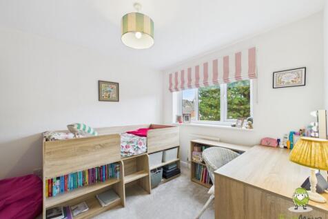 CAM02463G0-PR0086-STILL036