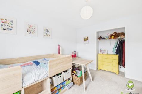 CAM02463G0-PR0086-STILL040