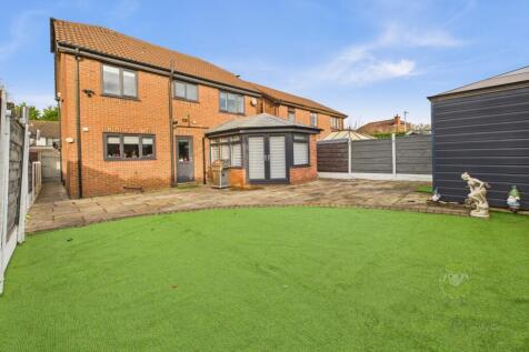 CAM05477G0-PR0017-STILL004