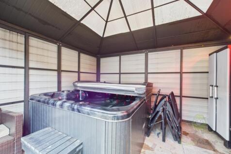 CAM05477G0-PR0017-STILL003